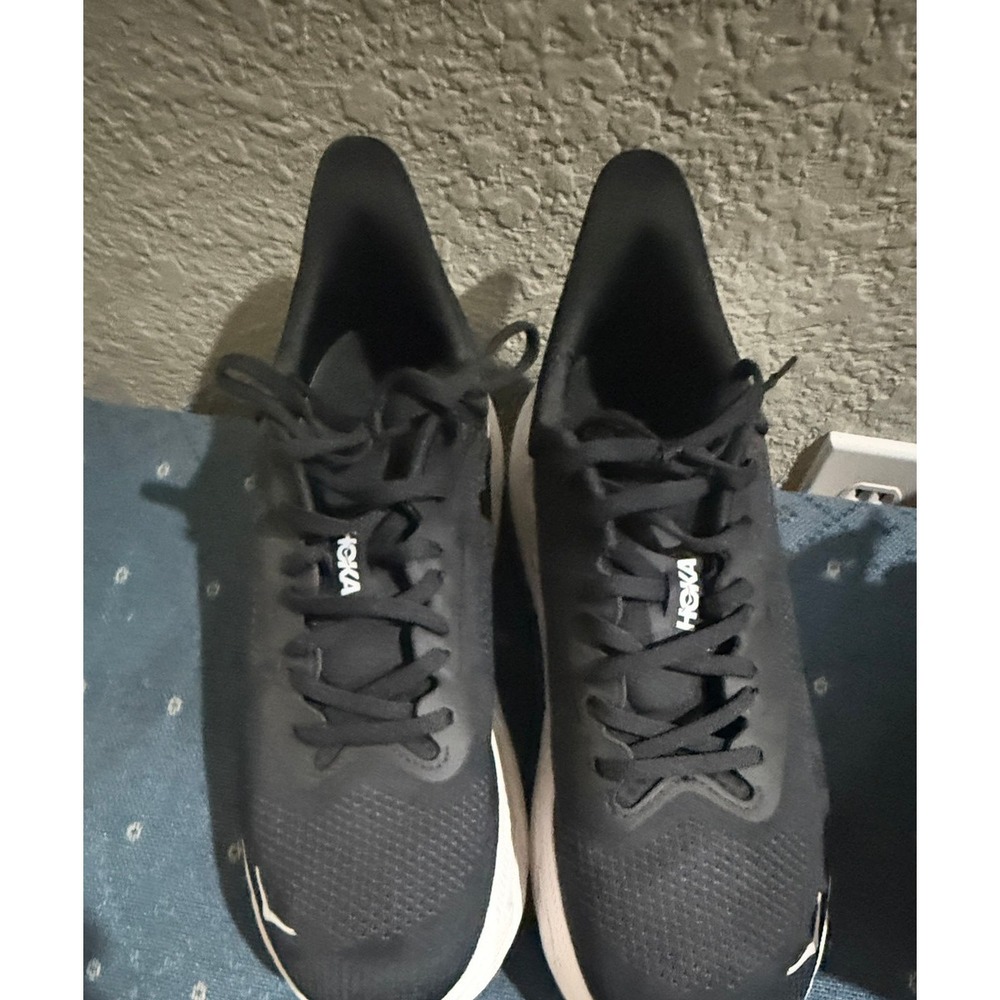 Hoka Clifton 8 Black White